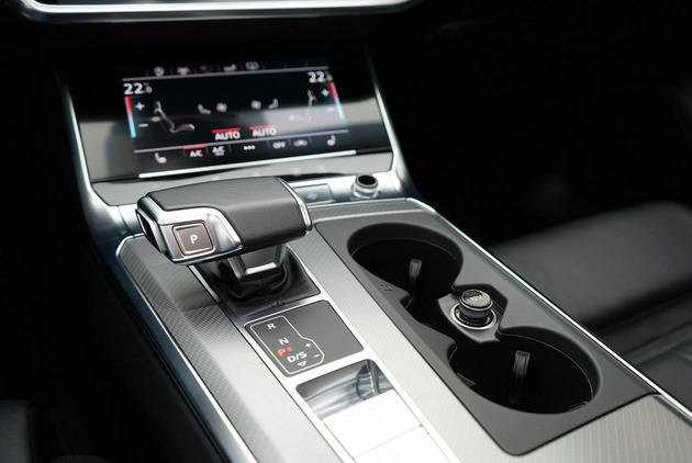 Audi A6 cena 209980 przebieg: 53908, rok produkcji 2019 z Niemcza małe 781